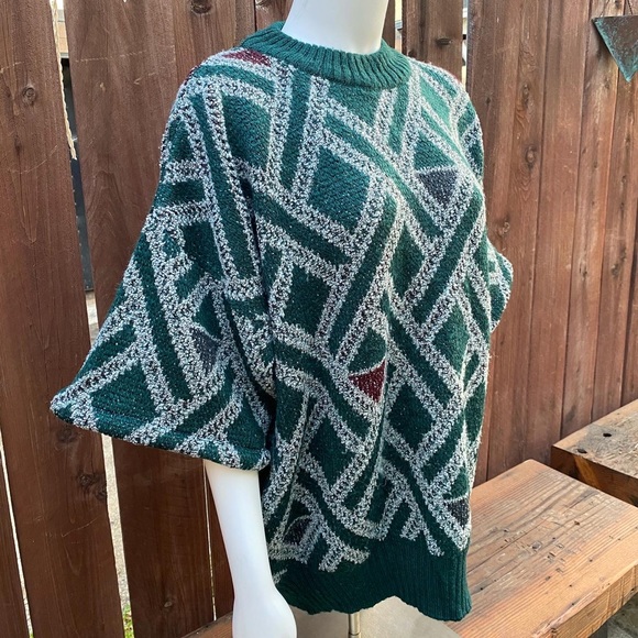 METROPOLITAN I Vintage Woven Flared Sleeve Sweater - Picture 2 of 8